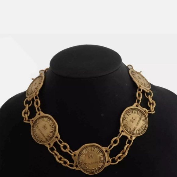 Stunning Auth Vintage statement Chanel necklace and earrings   Lot - Picture 13 of 16